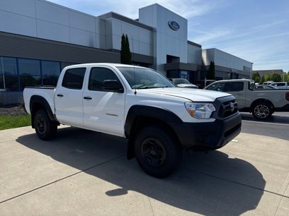 Used 2015 Toyota Tacoma PreRunner w/ Convenience Package