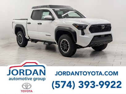 New 2025 Toyota Tacoma SR