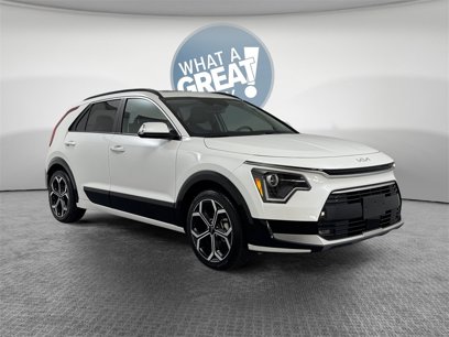 Certified 2023 Kia Niro EX Touring