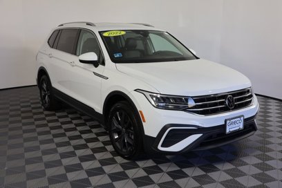 Used 2022 Volkswagen Tiguan SE