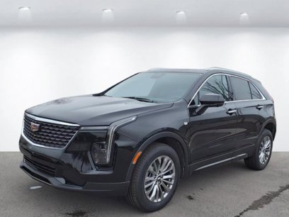 New 2025 Cadillac XT4 Premium Luxury w/ Cold Weather Package