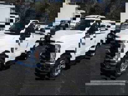 New 2025 Ford F250 XL