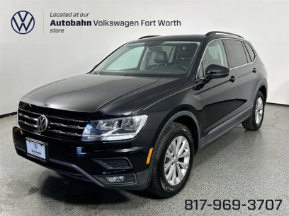 Used 2018 Volkswagen Tiguan SE w/ Panoramic Sunroof Package
