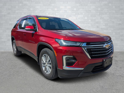 Used 2023 Chevrolet Traverse LT