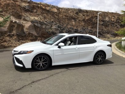 Used 2023 Toyota Camry SE