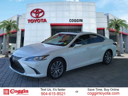 Used 2021 Lexus ES 300h w/ Premium Package