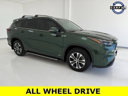 Used 2024 Toyota Highlander XLE