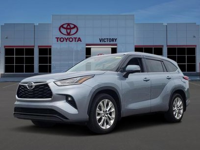 Used 2021 Toyota Highlander Limited