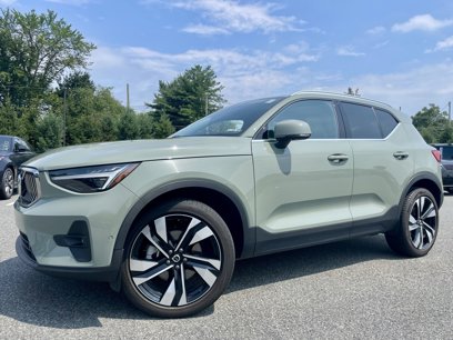 Used 2024 Volvo XC40 B5 Ultimate