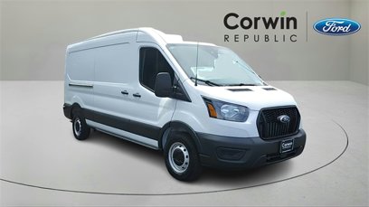 New 2025 Ford Transit 250 148 Medium Roof