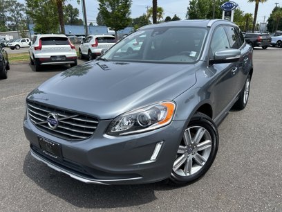 Used 2017 Volvo XC60 T5 Inscription w/ Preferred Option Package