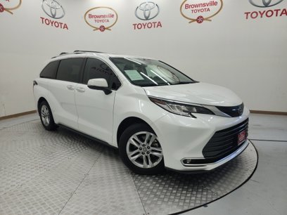 Used 2022 Toyota Sienna Limited