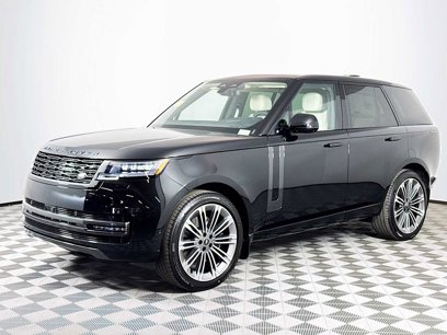 New 2025 Land Rover Range Rover SE