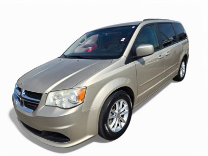 Used 2014 Dodge Grand Caravan SXT w/ UConnect Hands-Free Group