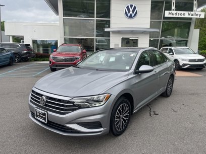 Certified 2021 Volkswagen Jetta SE w/ SE Cold Weather Package