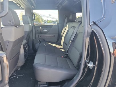 New 2024 GMC Hummer EV 3X w/ Extreme Off-Road Package