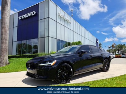 Used 2024 Volvo S60 T8 Ultimate w/ Protection Package Premier