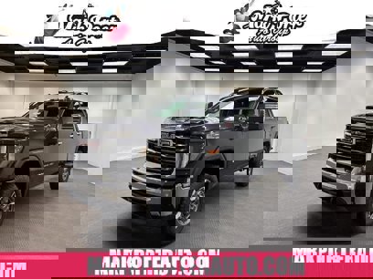 New 2025 GMC Sierra 2500 SLT w/ SLT Convenience Package