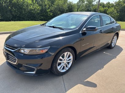 Used 2017 Chevrolet Malibu LT