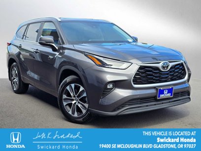 Used 2023 Toyota Highlander XLE