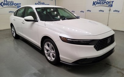New 2025 Honda Accord LX