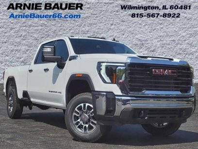 New 2025 GMC Sierra 3500 Pro w/ Convenience Package
