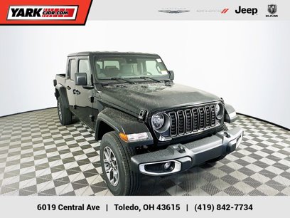 New 2025 Jeep Gladiator Sport