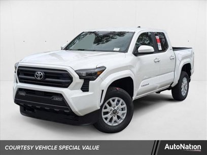 New 2024 Toyota Tacoma SR5