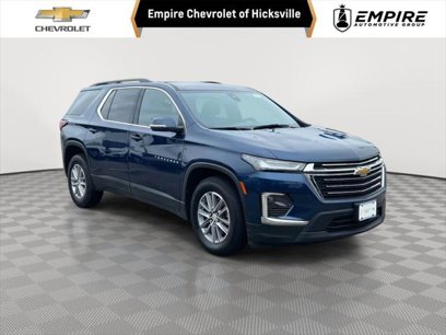 Used 2022 Chevrolet Traverse LT