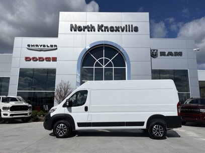 New 2024 RAM ProMaster 2500 w/ Quick Order Package 22H SLT+