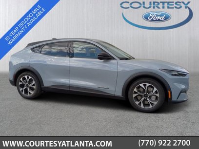 New 2024 Ford Mustang Mach-E Select w/ Comfort Package Lite