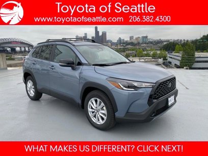 New 2025 Toyota Corolla Cross LE
