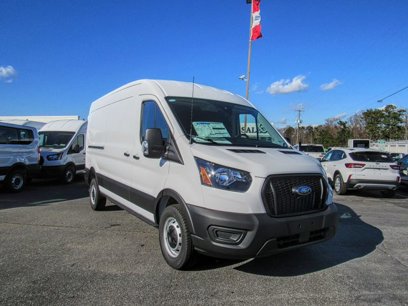 New 2024 Ford Transit 250 148 Medium Roof w/ Load Area Protection Package