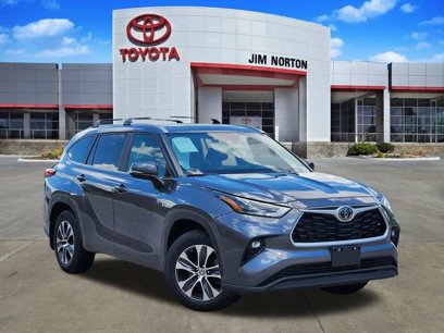 Used 2023 Toyota Highlander XLE
