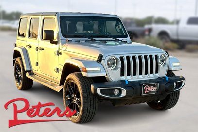 New 2023 Jeep Wrangler Sahara w/ Cold Weather Group