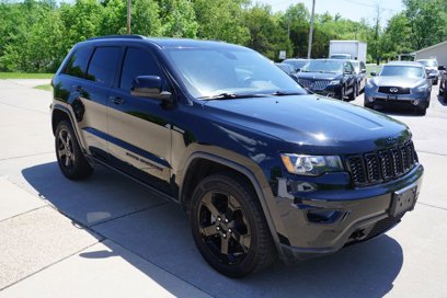 Used 2019 Jeep Grand Cherokee Laredo