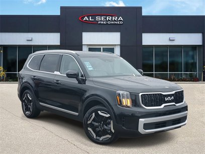 Certified 2024 Kia Telluride EX w/ EX Captain's Chair Package