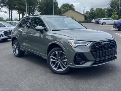 New 2025 Audi Q3 2.0T Premium