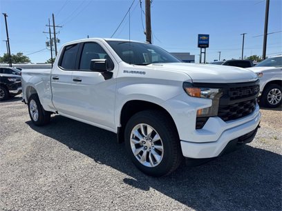 New 2025 Chevrolet Silverado 1500 Custom