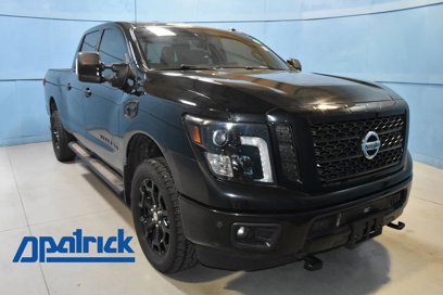 Used 2018 Nissan Titan SV w/ Midnight Edition