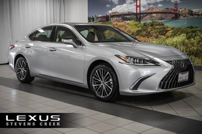 Certified 2025 Lexus ES 300h w/ Premium Package