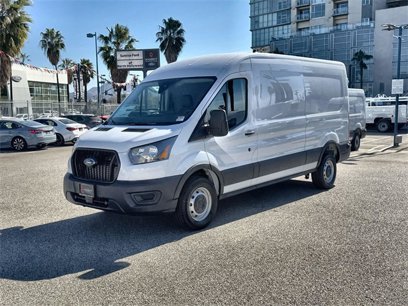 New 2024 Ford Transit 250 148 Medium Roof w/ Load Area Protection Package