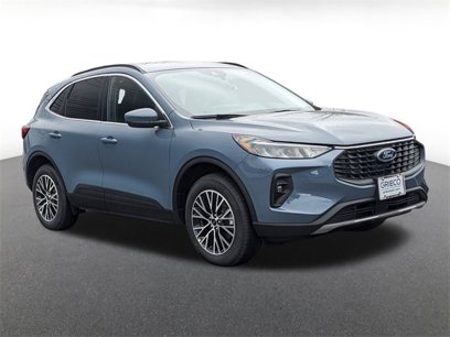 New 2025 Ford Escape SE