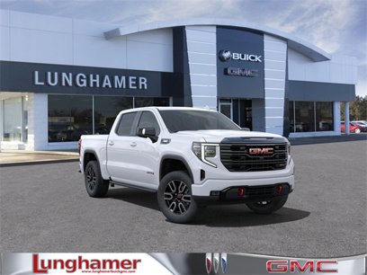 New 2025 GMC Sierra 1500 AT4 w/ AT4 Premium Package