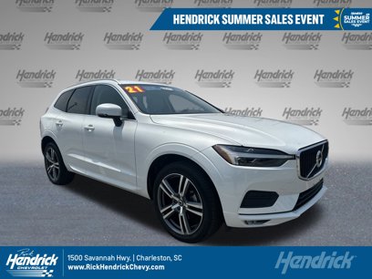 Used 2021 Volvo XC60 T5 Momentum w/ Climate Package