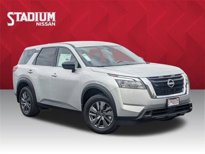 New 2025 Nissan Pathfinder S
