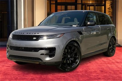 New 2025 Land Rover Range Rover Sport SE