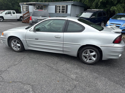 Used 2001 Pontiac Grand Am GT w/ Solid Value Appearance Pkg