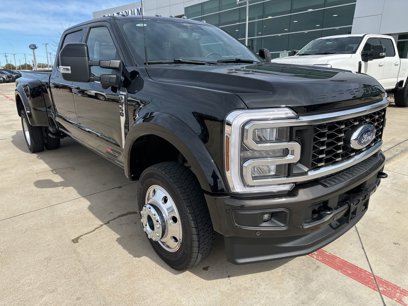 Used 2025 Ford F450 King Ranch w/ FX4 Off-Road Package