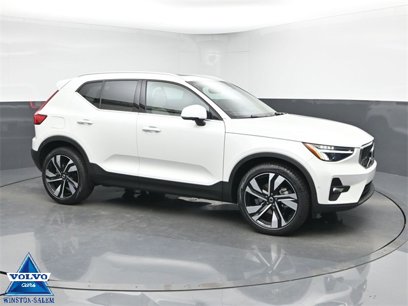 Used 2023 Volvo XC40 B5 Plus w/ Driver Assist Package
